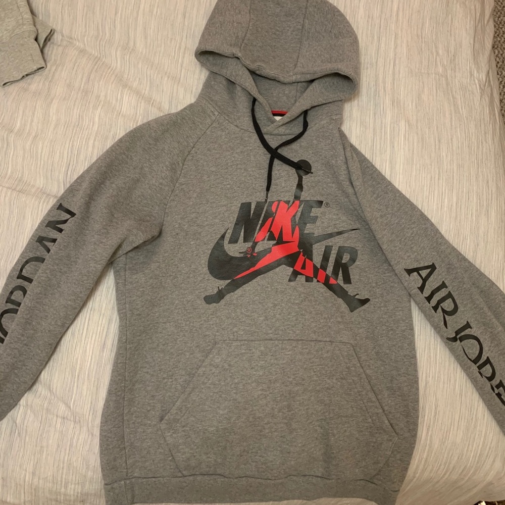 JORDAN GRAPHIC HOODIE